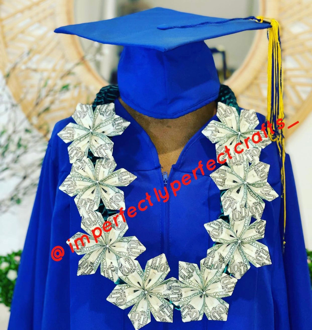 Graduation / Promotion Lei with money flowers - Option 8